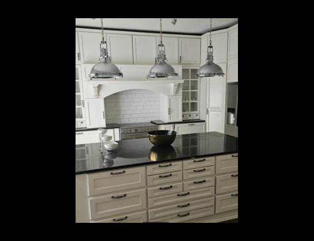 4 BEDROOM PROPERTY TO RENT IN FOURWAYS